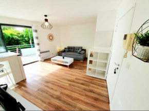 La Frégate studio spacieux avec terrasse